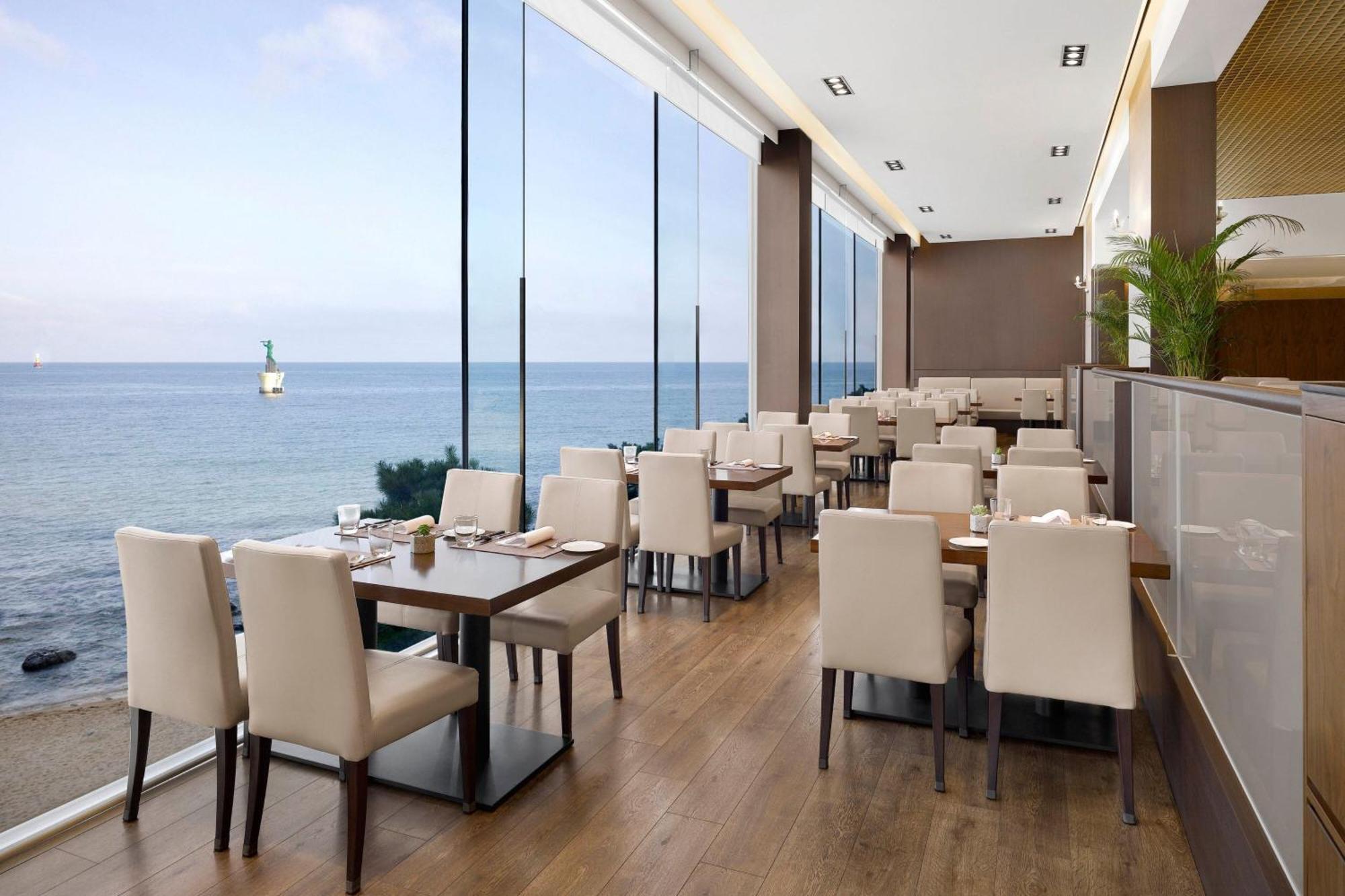 The Westin Josun Busan Ngoại thất bức ảnh