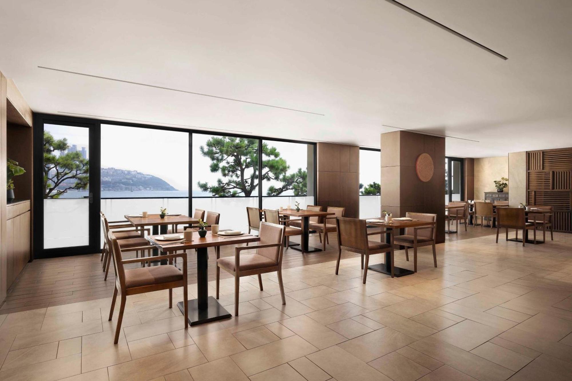The Westin Josun Busan Ngoại thất bức ảnh